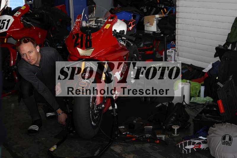 /Archiv-2025/02 28.-31.01.2025 Moto Center Thun Jerez/28.01.2025 Boxenimpressionen